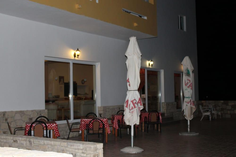 Pantheon Hotel Kéfalos Dış mekan fotoğraf